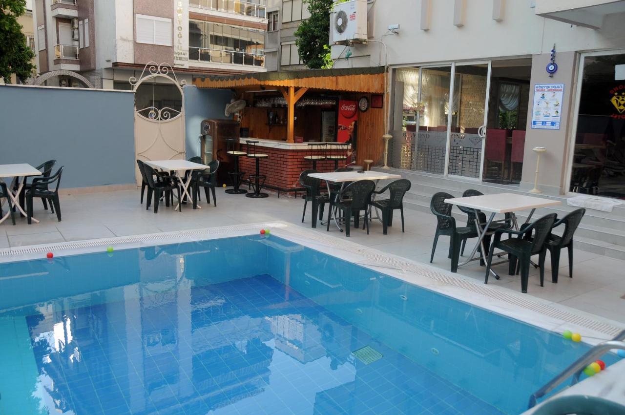 Diamond Hotell 3*
